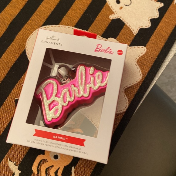 Barbie ornament - Picture 2 of 3